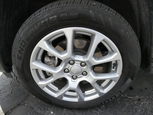 2023 Jeep Compass Latitude Lux FWD