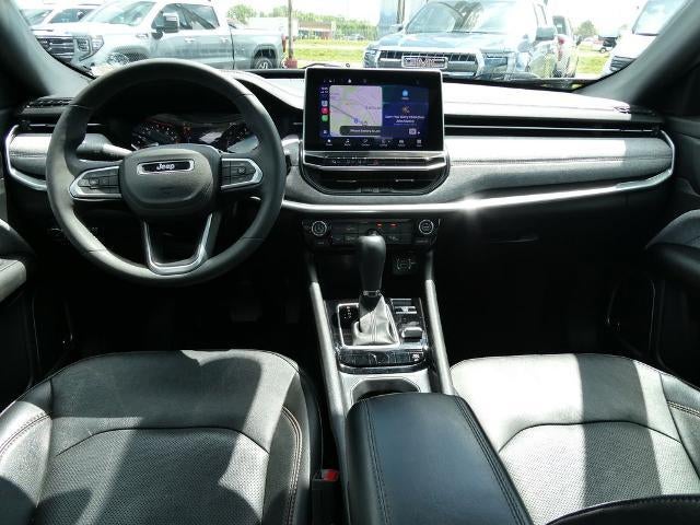 2023 Jeep Compass Latitude Lux FWD