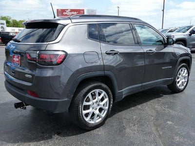 2023 Jeep Compass Latitude Lux FWD