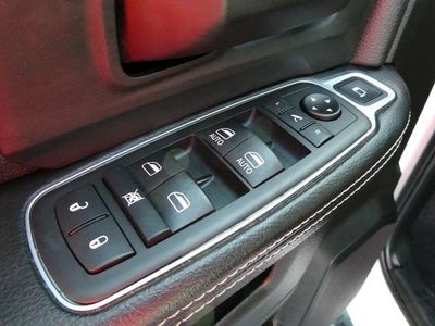 2020 RAM 3500 Tradesman 4x4 Crew Cab 6'4" Box