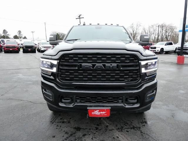 2024 RAM 3500 Big Horn Crew Cab 4x4 8' Box
