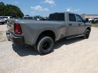 2026 RAM 3500 RAM 3500 TRADESMAN CREW CAB 4X4 8' BOX