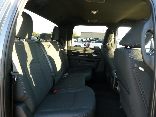 2027 RAM 3500 RAM 3500 BIG HORN CREW CAB 4X4 8' BOX
