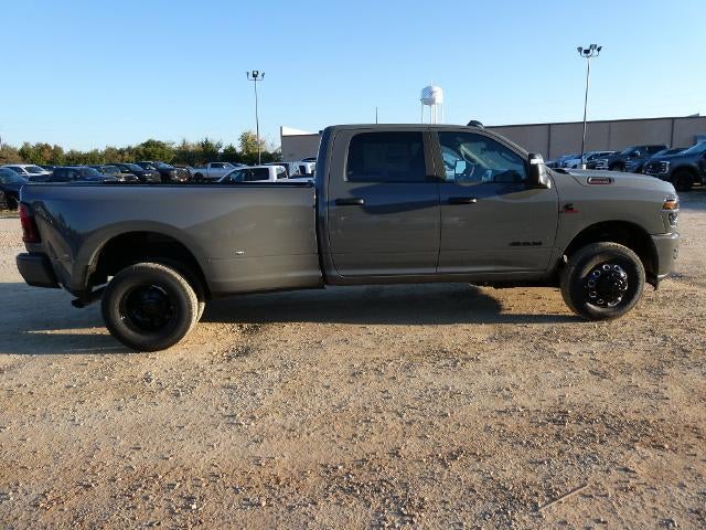 2027 RAM 3500 RAM 3500 BIG HORN CREW CAB 4X4 8' BOX