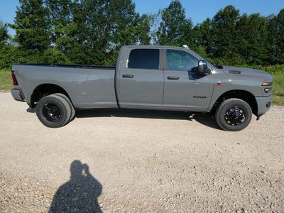 2026 RAM Ram 3500 RAM 3500 BIG HORN CREW CAB 4X4 8' BOX