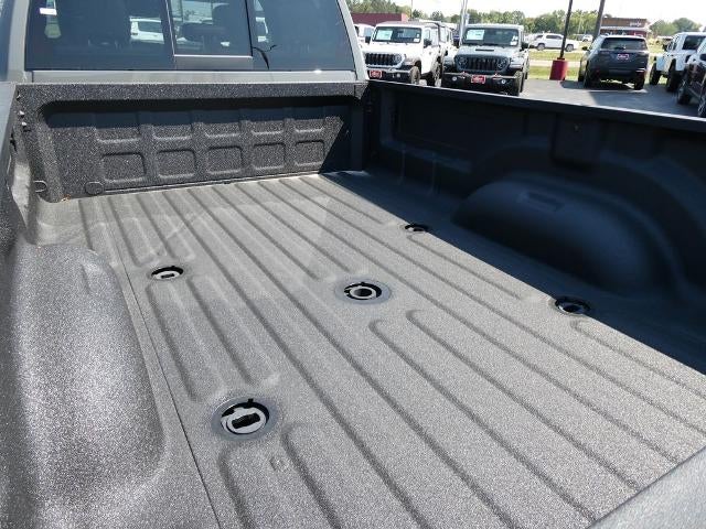 2026 RAM 3500 RAM 3500 LARAMIE CREW CAB 4X4 8' BOX