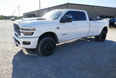 2026 RAM Ram 3500 RAM 3500 LARAMIE CREW CAB 4X4 8' BOX