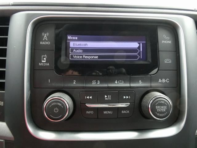 2020 RAM 1500 Classic Tradesman Crew Cab 4x4 5'7' Box