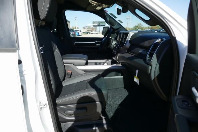 2025 RAM Ram 1500 RAM 1500 BIG HORN CREW CAB 4X4 5'7' BOX