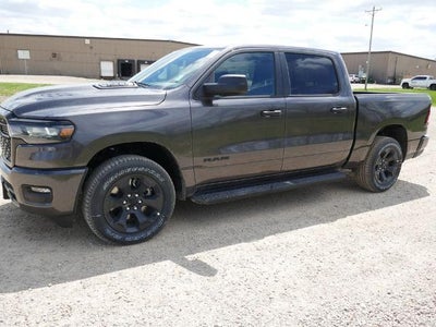 2026 RAM Ram 1500 RAM 1500 EXPRESS CREW CAB 4X4 5'7' BOX