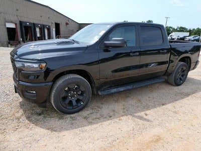 2026 RAM 1500 RAM 1500 EXPRESS CREW CAB 4X4 5'7' BOX