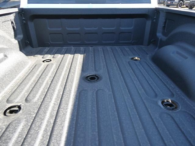 2027 RAM 2500 RAM 2500 TRADESMAN CREW CAB 4X4 6'4' BOX