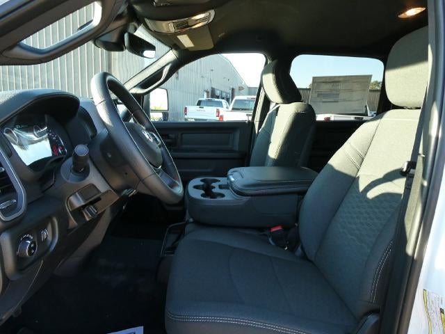 2027 RAM 2500 RAM 2500 TRADESMAN CREW CAB 4X4 6'4' BOX