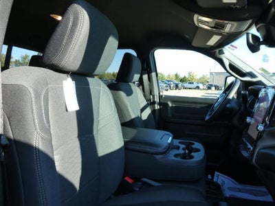 2027 RAM 2500 RAM 2500 BLACK EXPRESS CREW CAB 4X4 6'4' BOX