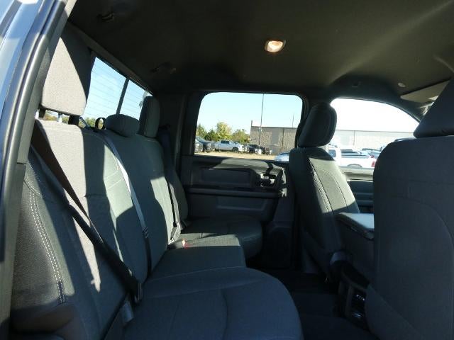 2027 RAM 2500 RAM 2500 BLACK EXPRESS CREW CAB 4X4 6'4' BOX