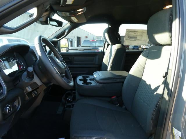 2027 RAM 2500 RAM 2500 BLACK EXPRESS CREW CAB 4X4 6'4' BOX