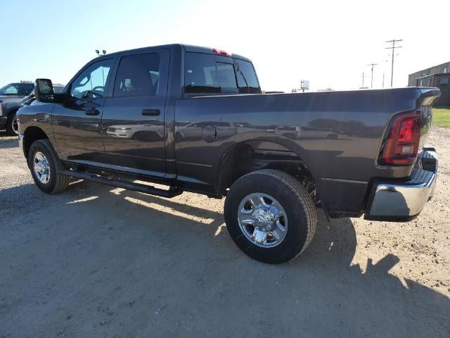 2027 RAM 2500 RAM 2500 TRADESMAN CREW CAB 4X4 6'4' BOX