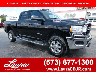 2021 RAM 2500 Tradesman 4x4 Crew Cab 6'4" Box