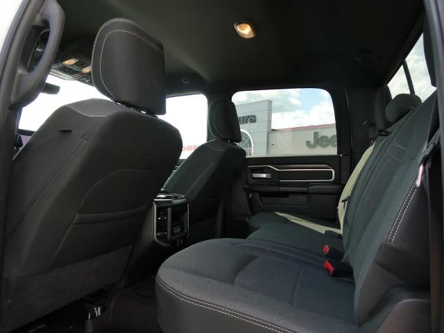 2022 RAM 2500 Big Horn 4x4 Crew Cab 6'4" Box
