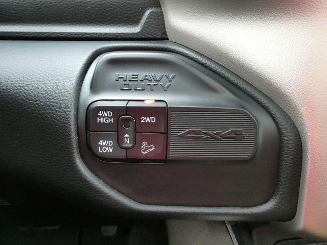 2019 RAM 2500 Laramie 4x4 Crew Cab 6'4" Box