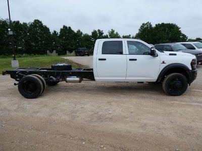 2026 RAM Ram 5500 Chassis Cab RAM 5500 TRADESMAN CHASSIS CREW CAB 4X4 84' CA