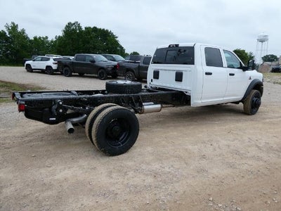 2026 RAM Ram 5500 Chassis Cab RAM 5500 TRADESMAN CHASSIS CREW CAB 4X4 84' CA