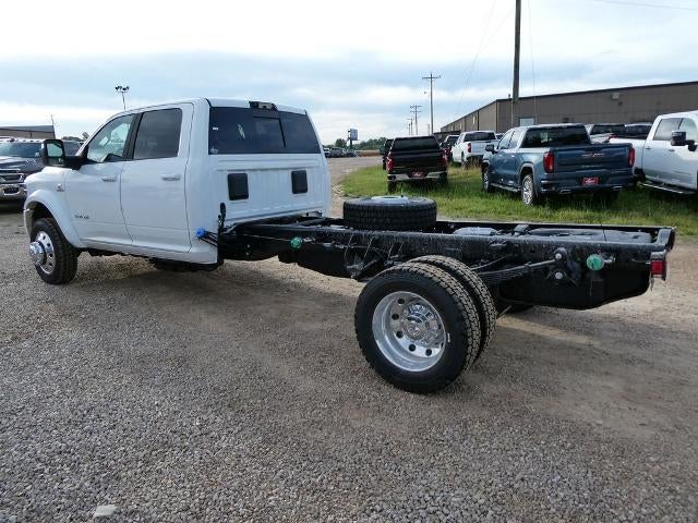 2026 RAM Ram 5500 Chassis Cab RAM 5500 BIG HORN CHASSIS CREW CAB 4X4 84' CA