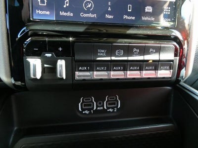 2024 RAM 3500 Chassis Tradesman/SLT/Laramie/Limited