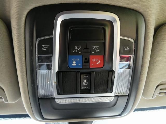 2024 RAM 3500 Chassis Tradesman/SLT/Laramie/Limited