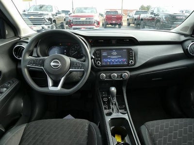 2023 Nissan Kicks SV FWD
