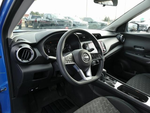 2023 Nissan Kicks SV FWD