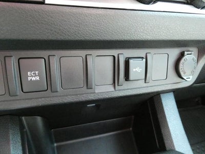 2023 Toyota Tacoma 4WD 4WD SR Double Cab 5' Bed V6 AT (GS)