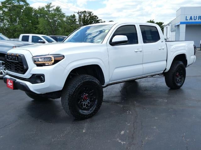 2023 Toyota Tacoma 4WD 4WD SR Double Cab 5' Bed V6 AT (GS)