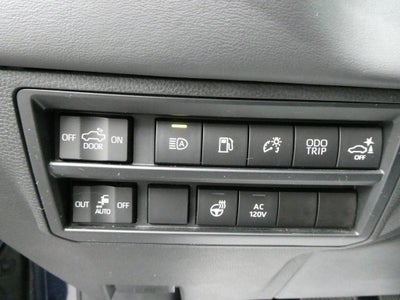 2022 Toyota Tundra Hybrid Platinum