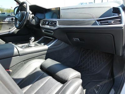 2022 BMW X7 xDrive40i Sports Activity Vehicle