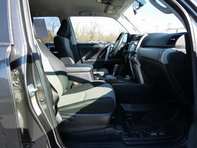 2019 Toyota 4Runner SR5 4WD (GS)