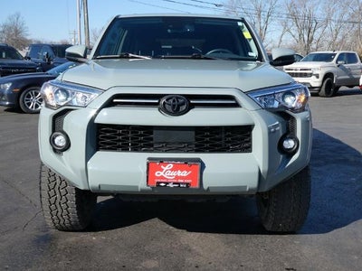 2022 Toyota 4Runner Trail Special Edition 4WD (Natl)