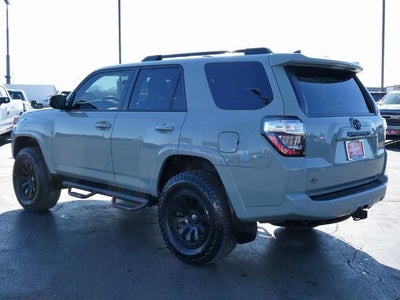 2022 Toyota 4Runner Trail Special Edition 4WD (Natl)