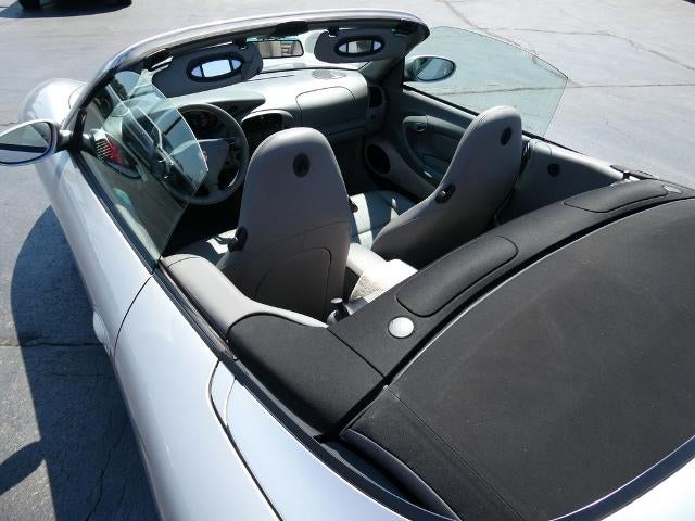 2003 Porsche 911 Carrera