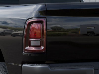2027 RAM 2500 RAM 2500 TRADESMAN CREW CAB 4X4 6'4' BOX