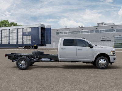 2026 RAM Ram 5500 Chassis Cab RAM 5500 BIG HORN CHASSIS CREW CAB 4X4 84' CA