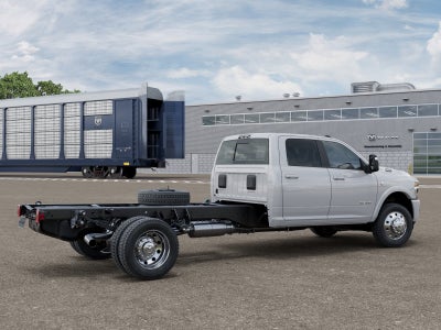 2026 RAM Ram 5500 Chassis Cab RAM 5500 BIG HORN CHASSIS CREW CAB 4X4 84' CA