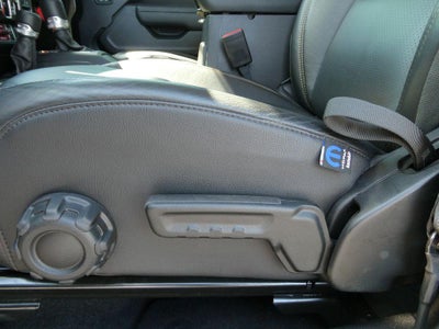 2025 Jeep Wrangler 4-Door Willys 4x4
