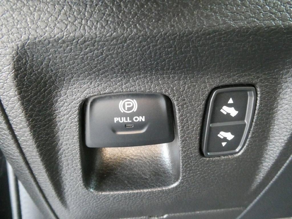 2021 RAM 1500 Big Horn Quad Cab 4x4 6'4" Box