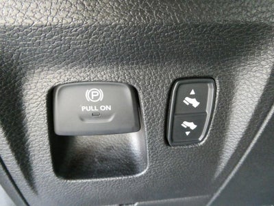 2020 RAM 1500 Big Horn Crew Cab 4x4 5'7" Box