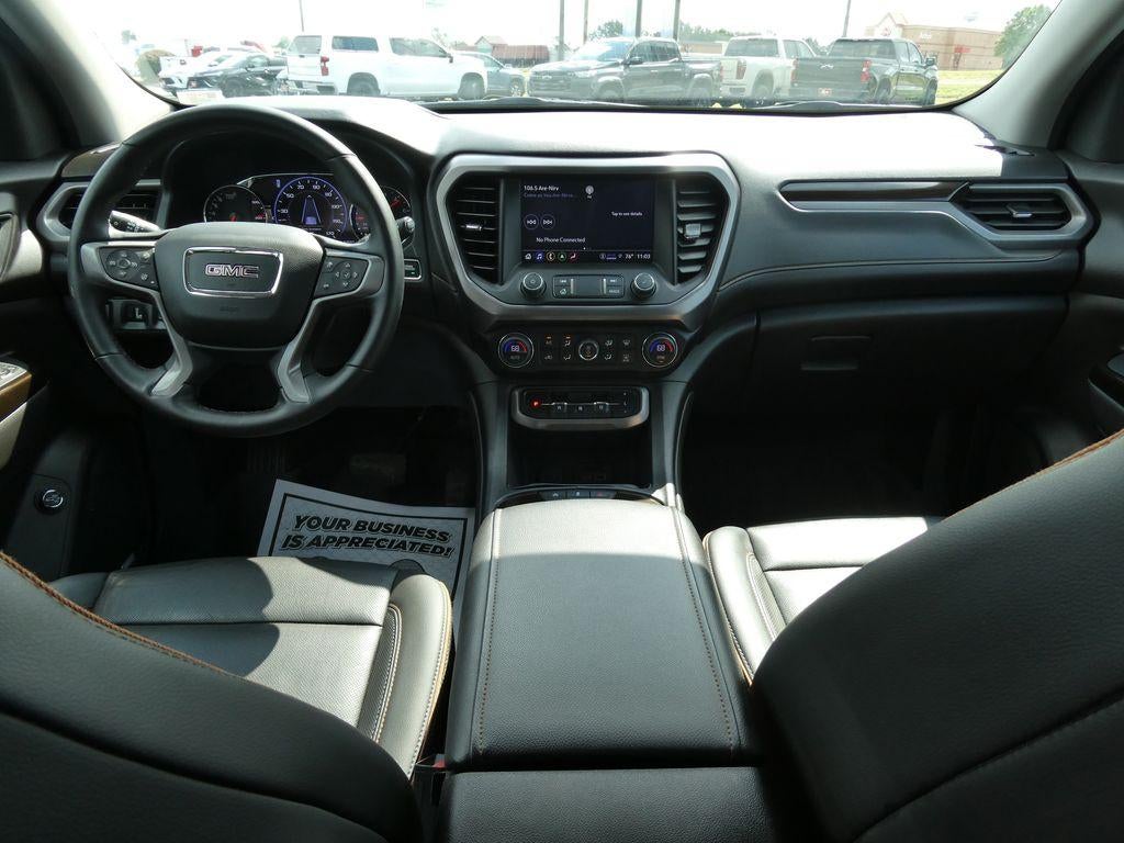 2023 GMC Acadia AT4