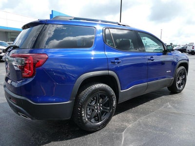 2023 GMC Acadia AT4