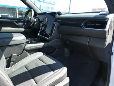 2025 GMC Yukon Elevation
