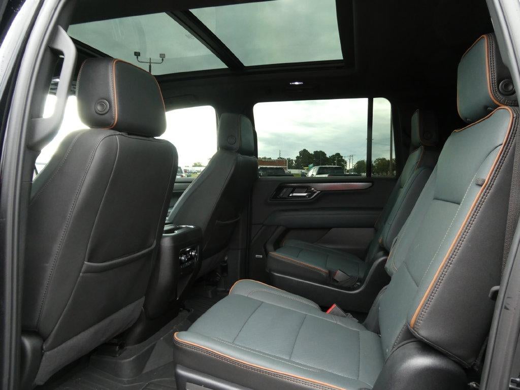 2025 GMC Yukon XL AT4