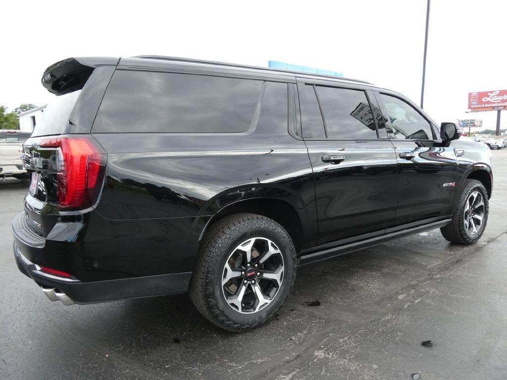 2025 GMC Yukon XL AT4